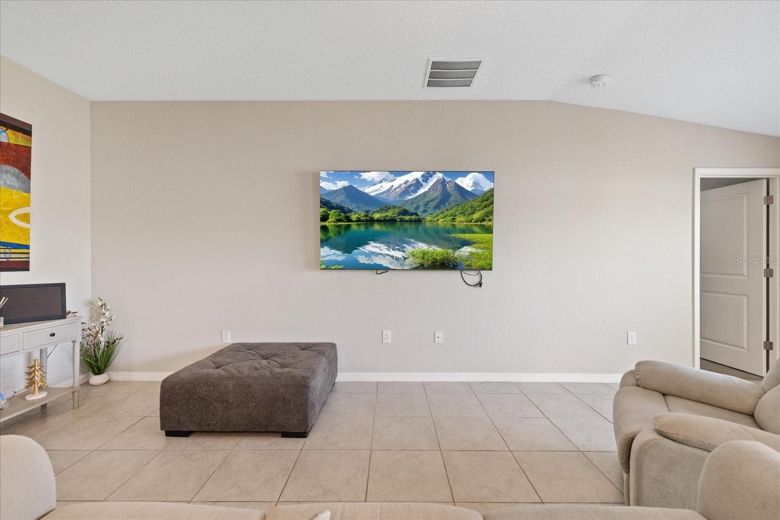 Single Family Residence at 11803 BLACKEYED SUSAN DR, RIVERVIEW, photo 13 of 41