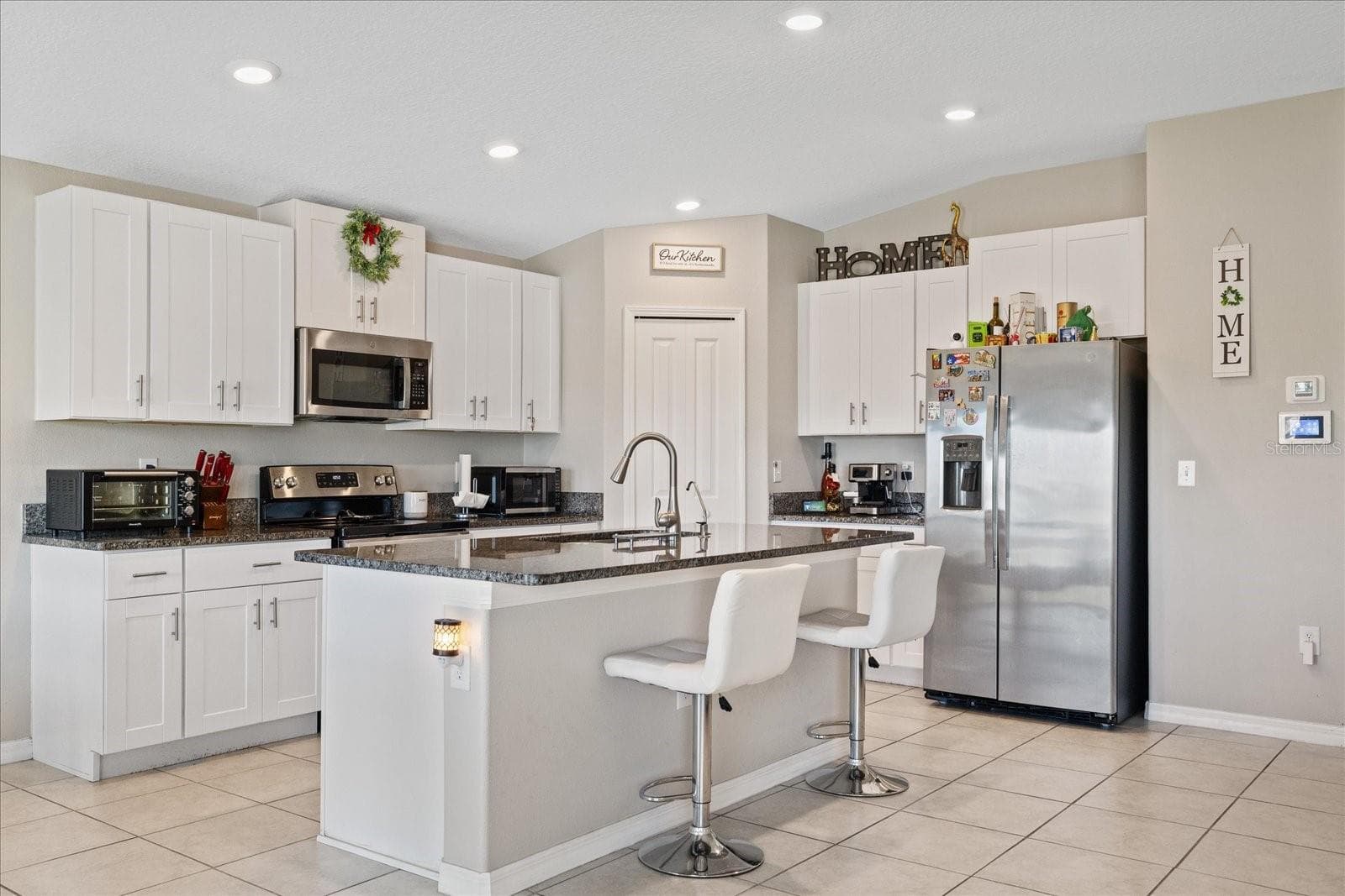 Single Family Residence at 11803 BLACKEYED SUSAN DR, RIVERVIEW, photo 21 of 41