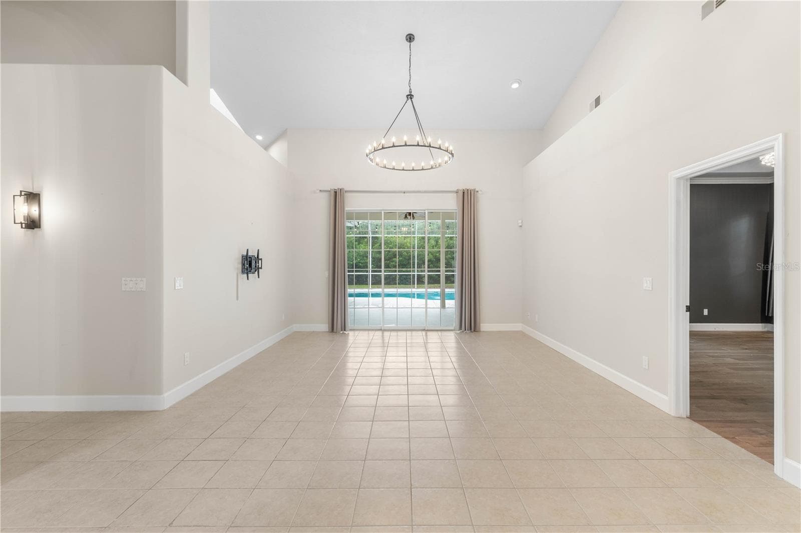 Single Family Residence at 9 VIA VERONA, PALM COAST, FL, photo 10 of 91