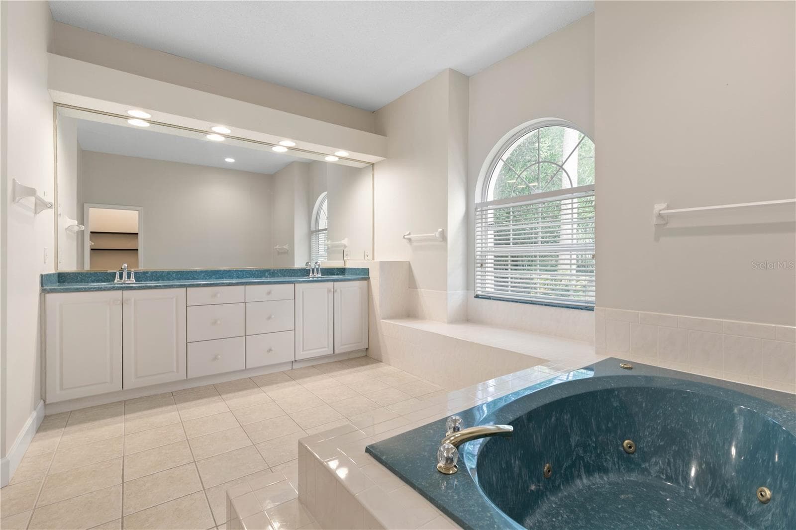Single Family Residence at 9 VIA VERONA, PALM COAST, FL, photo 45 of 91