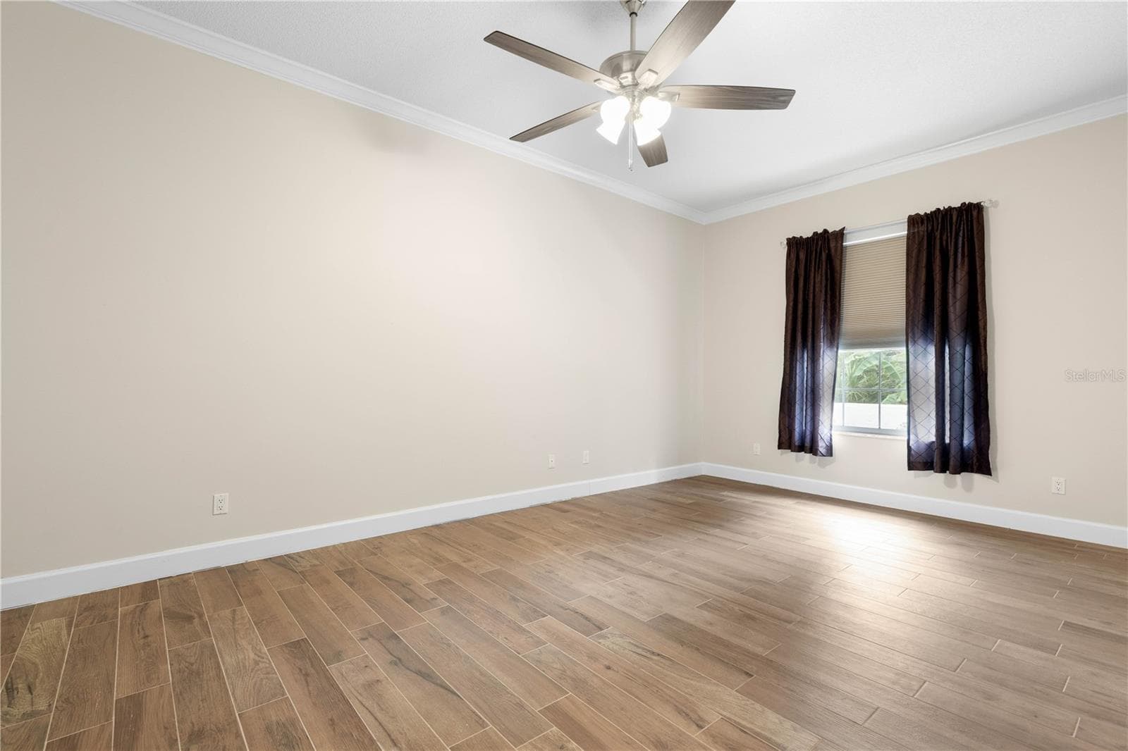 Single Family Residence at 9 VIA VERONA, PALM COAST, FL, photo 50 of 91