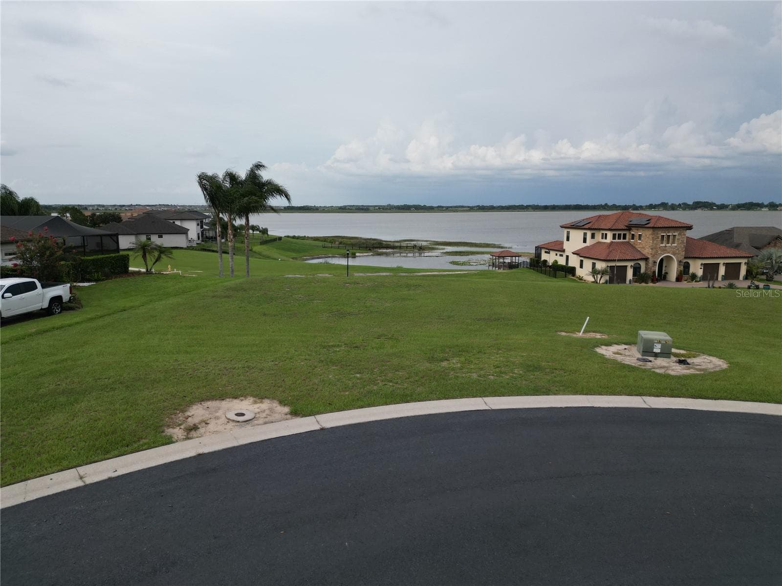 210 SPRING AZURE DR