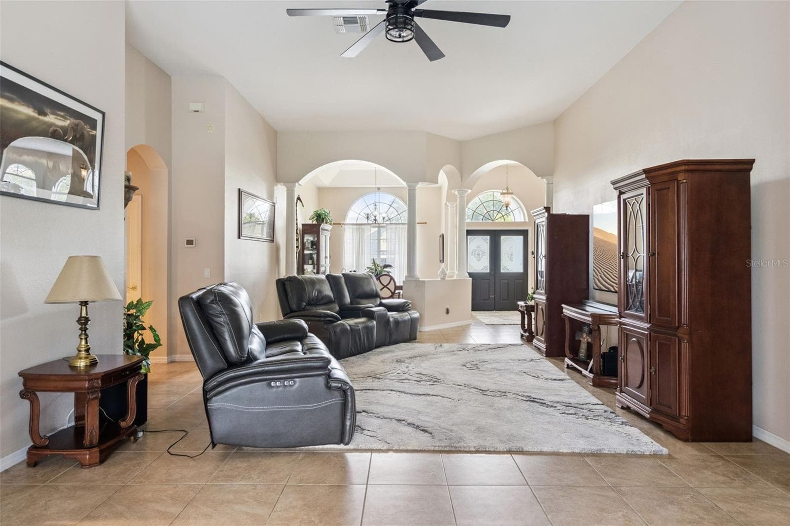 Single Family Residence at 13163 LAKESHORE GROVE DR, WINTER GARDEN, photo 11 of 64