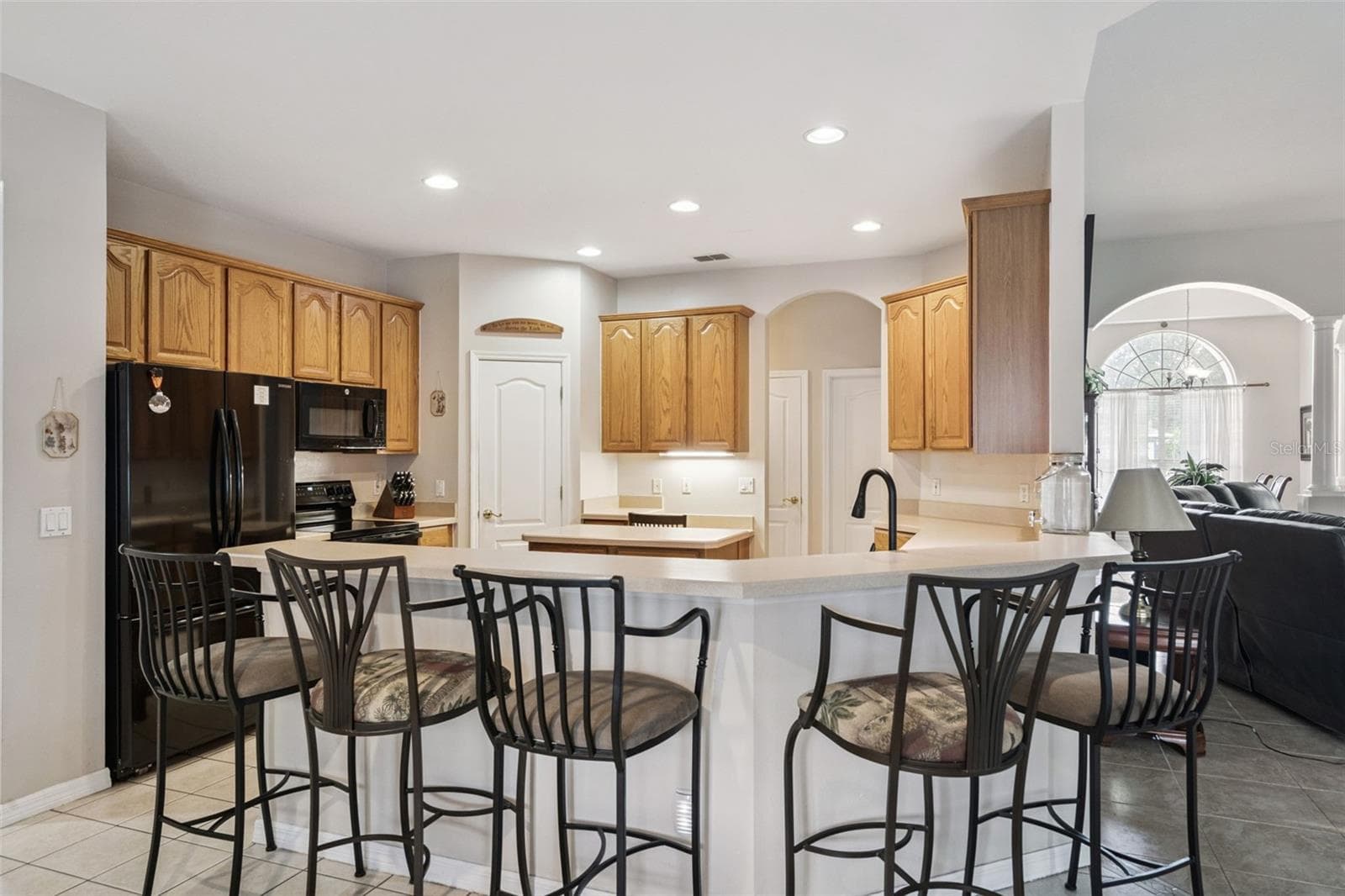 Single Family Residence at 13163 LAKESHORE GROVE DR, WINTER GARDEN, photo 16 of 64