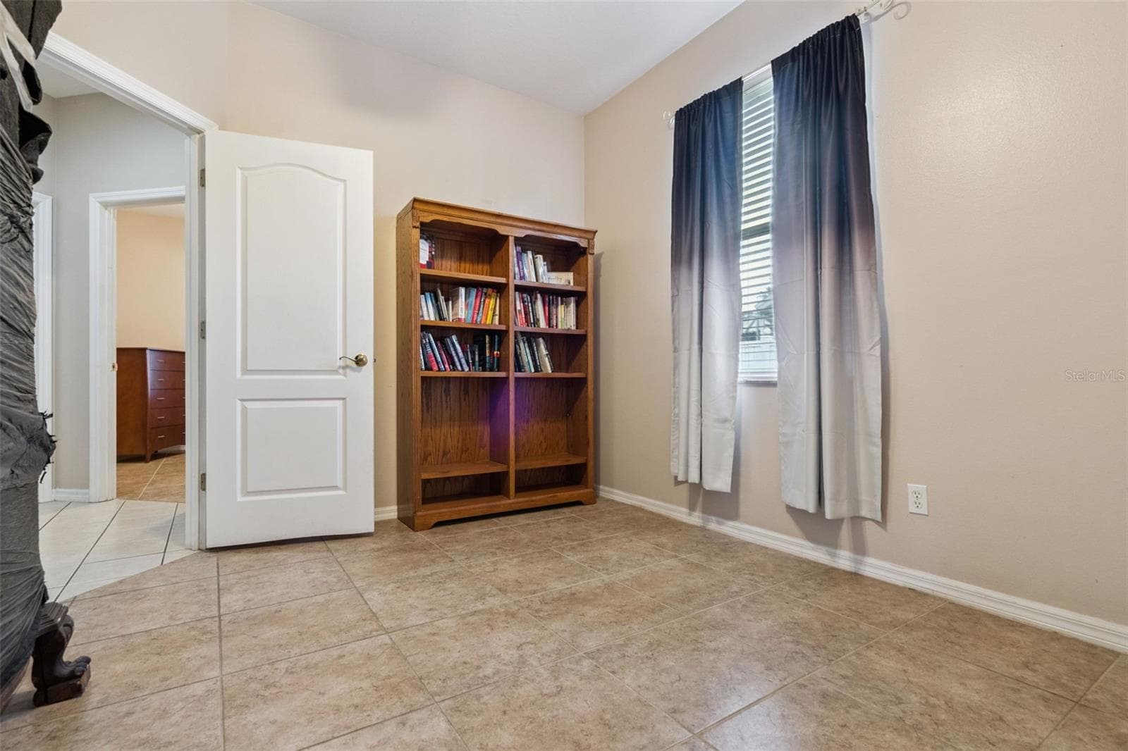 Single Family Residence at 13163 LAKESHORE GROVE DR, WINTER GARDEN, photo 34 of 64