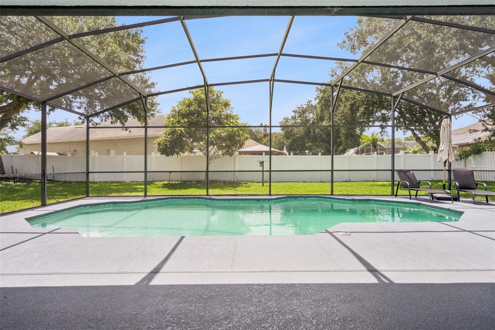 Single Family Residence at 13163 LAKESHORE GROVE DR, WINTER GARDEN, photo 47 of 64