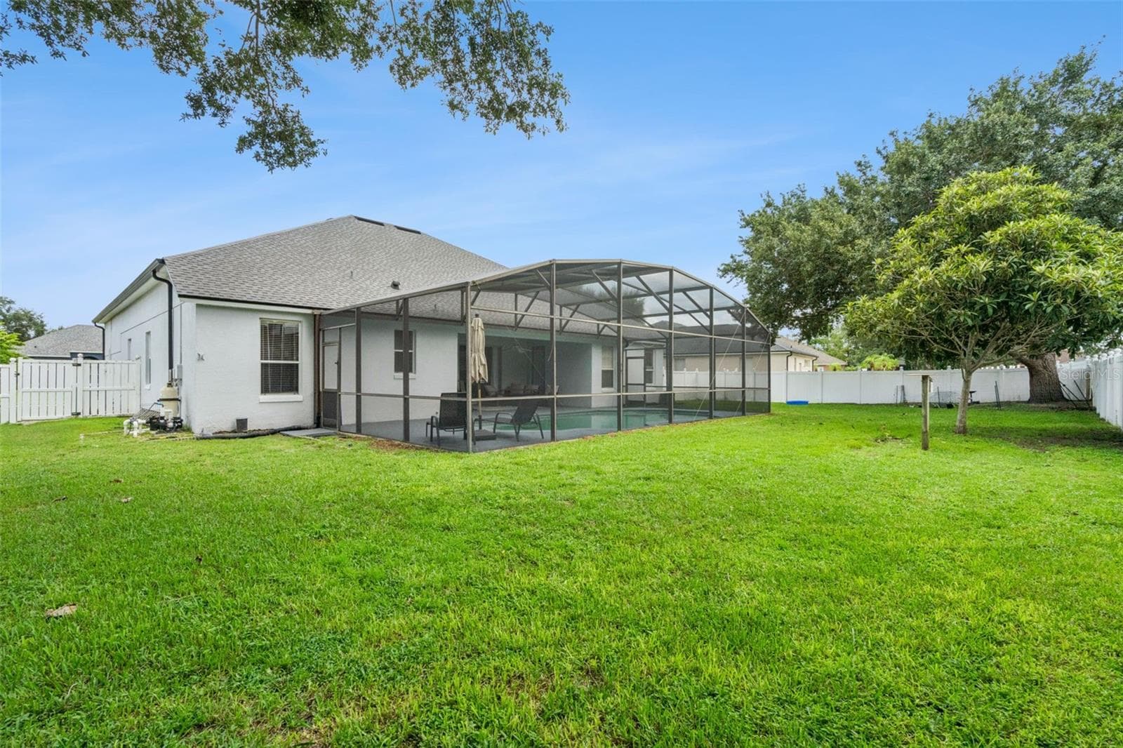 Single Family Residence at 13163 LAKESHORE GROVE DR, WINTER GARDEN, photo 50 of 64