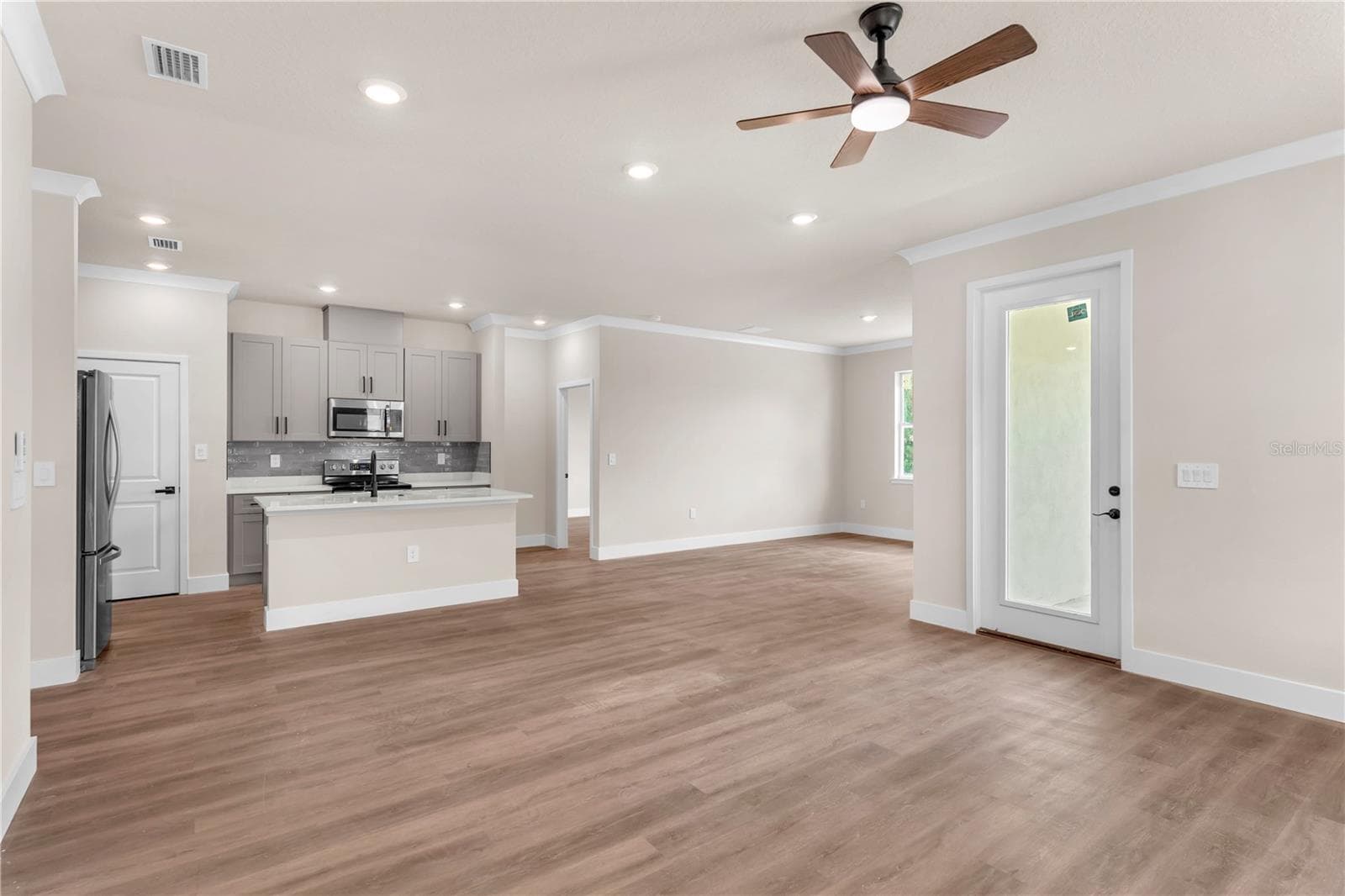Living Room - 2203 W LOWRY AVE, PLANT CITY