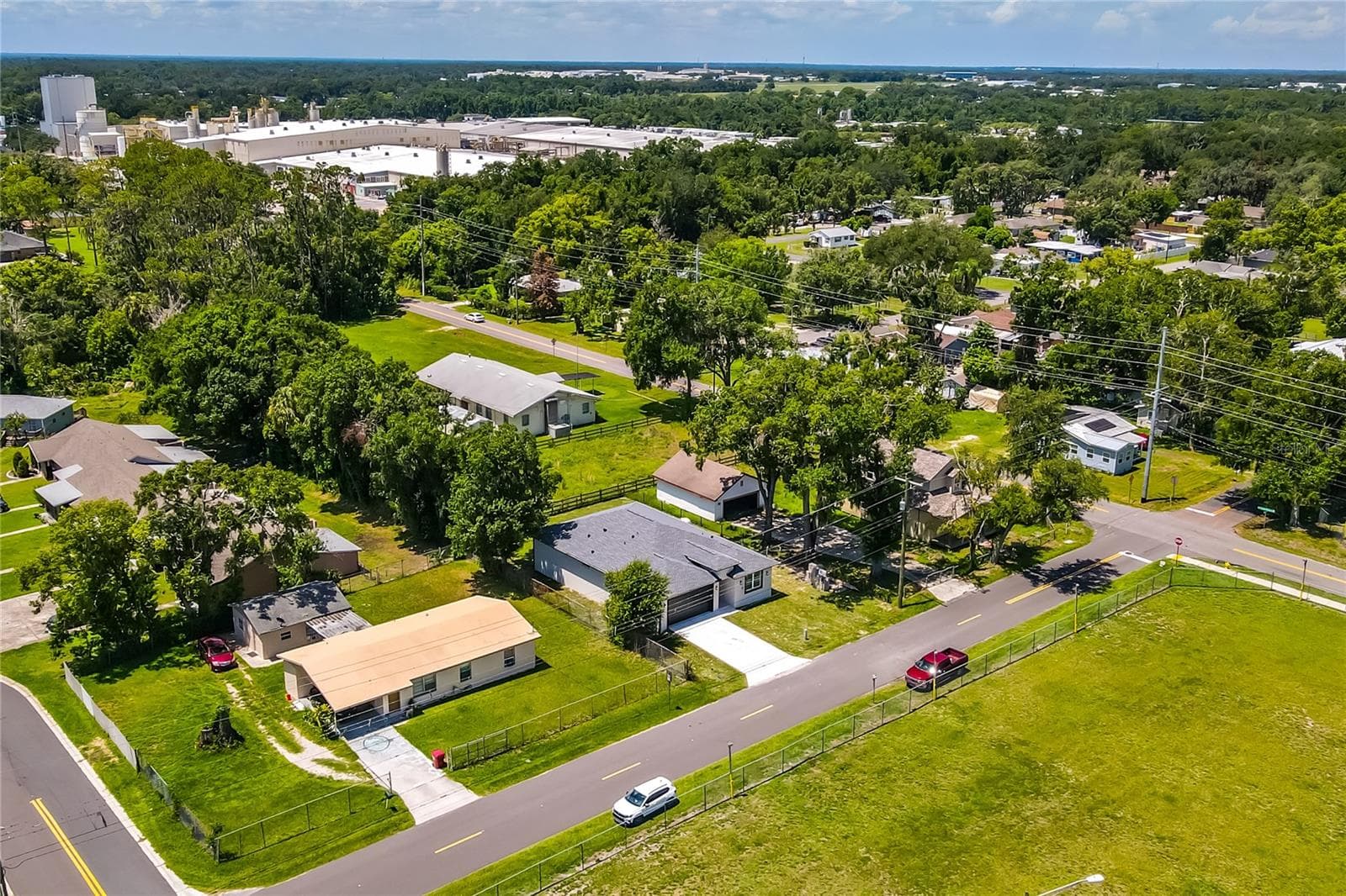 Single Family Residence at 2203 W LOWRY AVE, PLANT CITY, photo 34 of 40