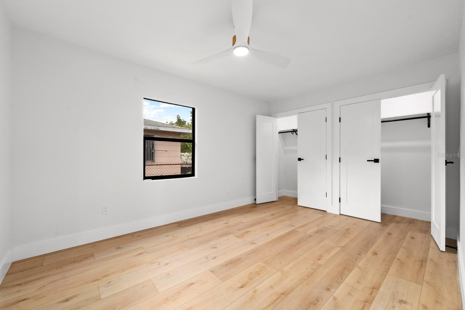 Single Family Residence at 605 N WOODLYNNE AVE, TAMPA, photo 22 of 40