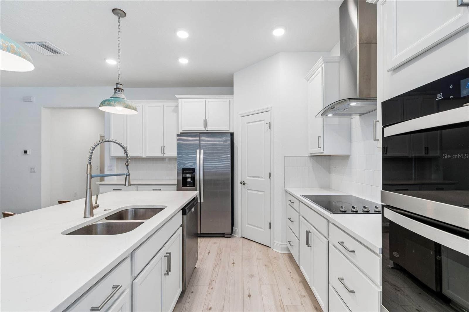 Single Family Residence at 283 SAND CRANE WAY, TARPON SPRINGS, photo 10 of 33