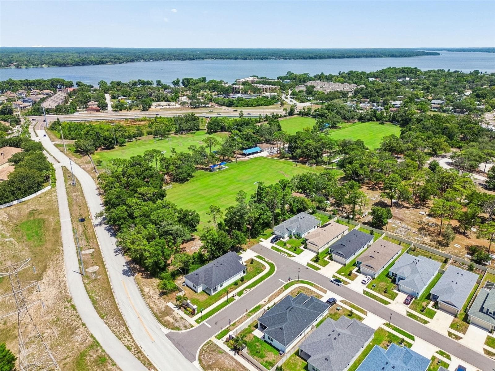 Single Family Residence at 283 SAND CRANE WAY, TARPON SPRINGS, photo 32 of 33