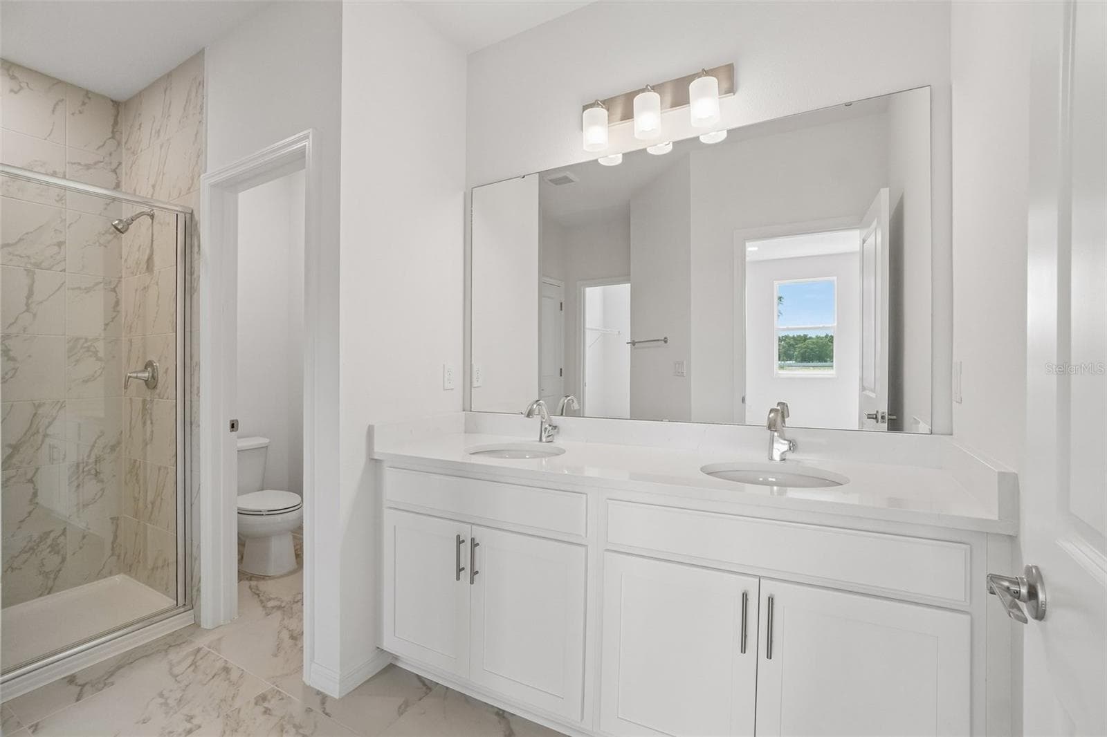 Townhouse at 613 SILVER STREAM CT, BRANDON, photo 17 of 30
