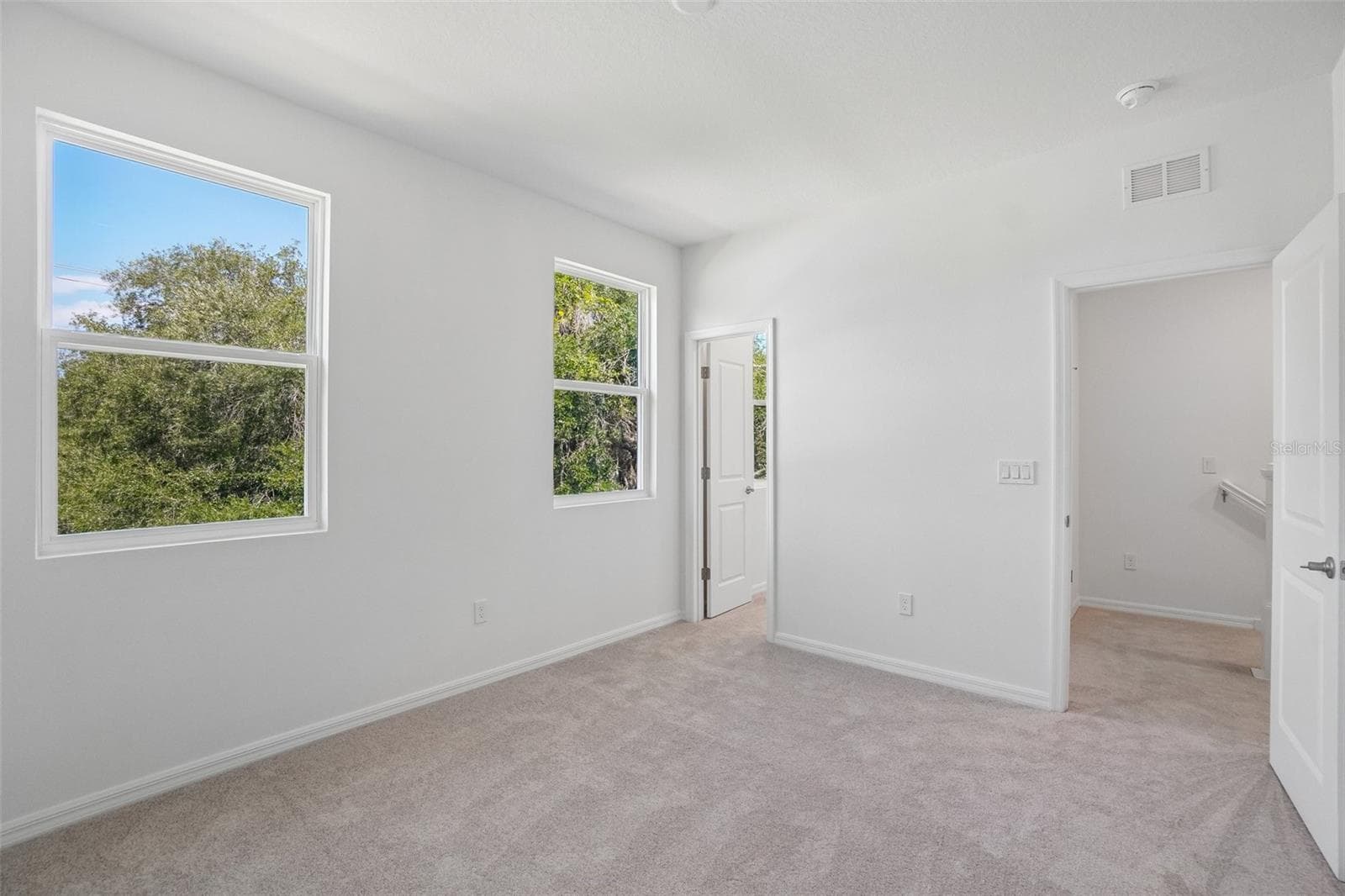 Townhouse at 613 SILVER STREAM CT, BRANDON, photo 21 of 30
