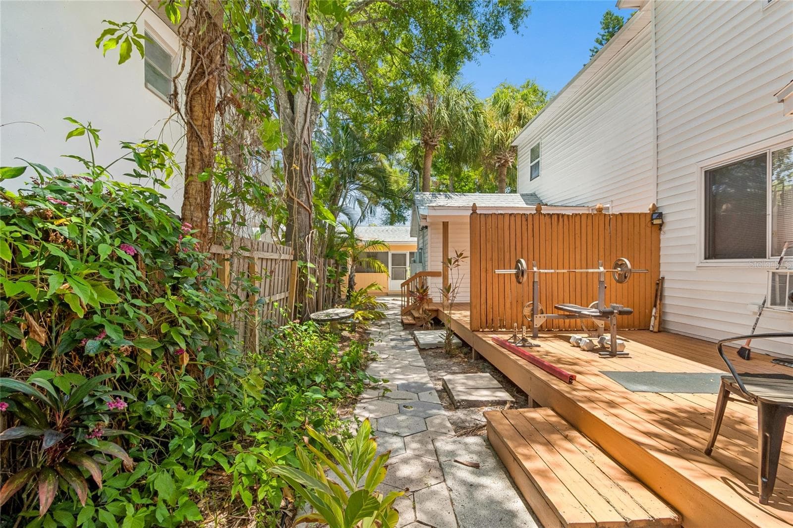 Multi-Family 5+ at 255 6TH AVE N, ST PETERSBURG, photo 15 of 36