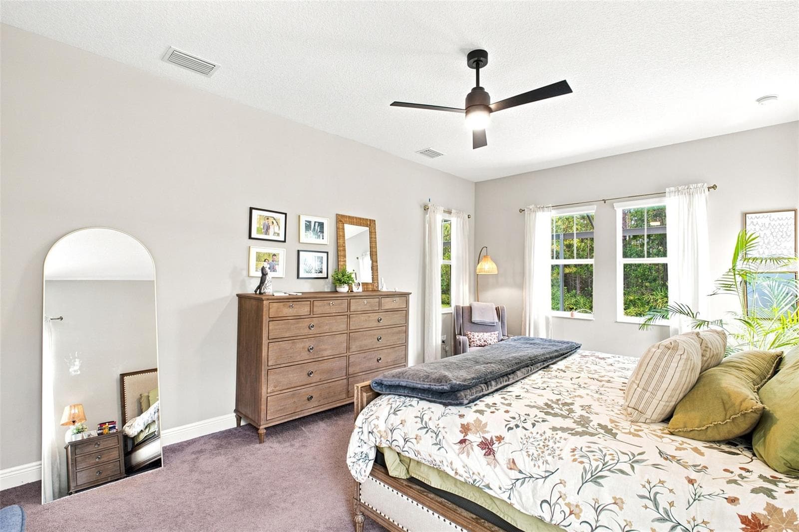 primary bedroom - 4263 WOODLAND RETREAT BLVD, NEW PORT RICHEY
