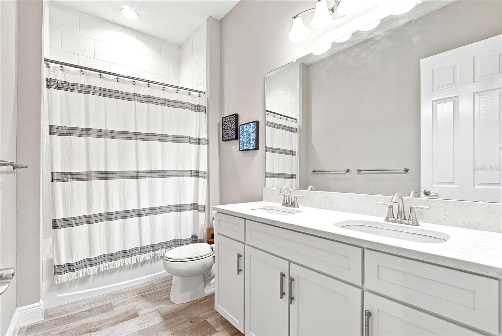 bathroom 2 - 4263 WOODLAND RETREAT BLVD, NEW PORT RICHEY