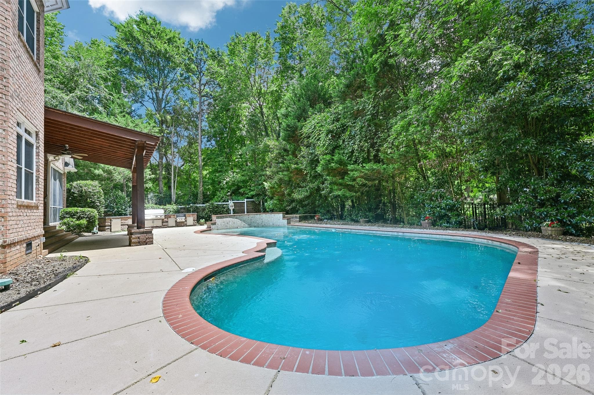 Single Family Residence at 100 Mary Mack Lane, Fort Mill, photo 6 of 47