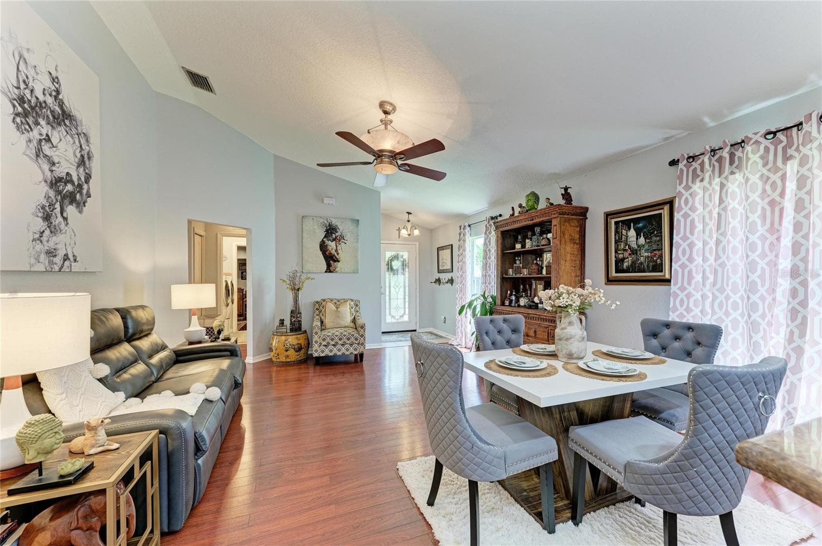 Single Family Residence at 14260 GNATCATCHER TER, LAKEWOOD RANCH, photo 11 of 62