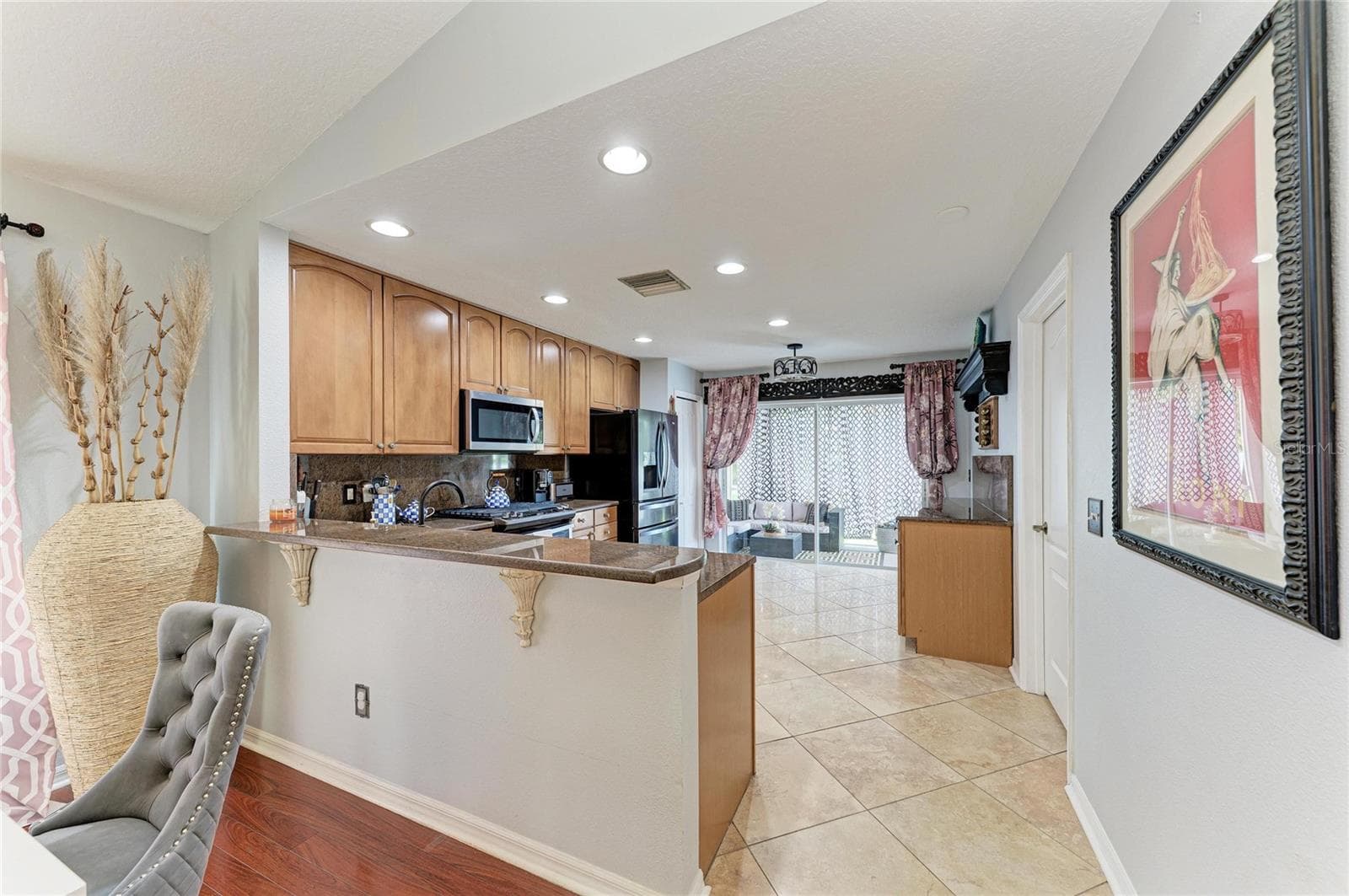 Single Family Residence at 14260 GNATCATCHER TER, LAKEWOOD RANCH, photo 12 of 62