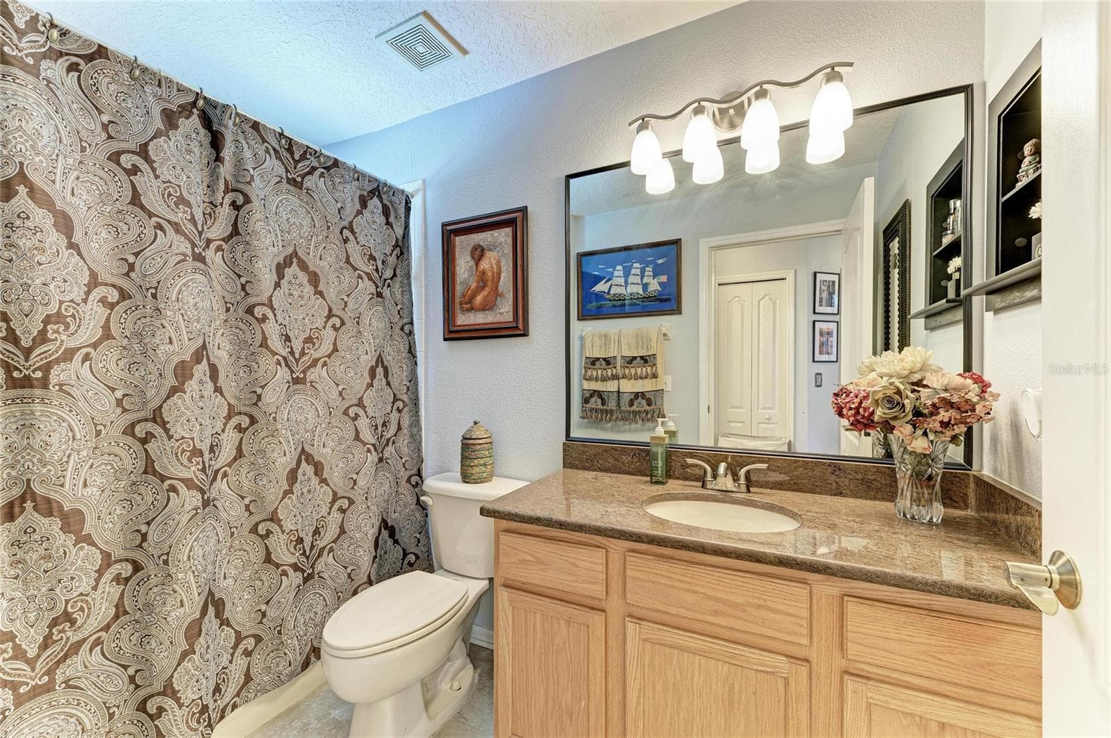 Single Family Residence at 14260 GNATCATCHER TER, LAKEWOOD RANCH, photo 30 of 62