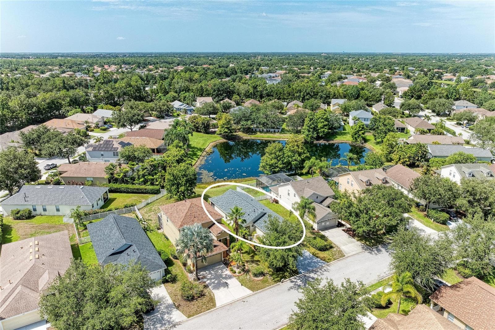 Single Family Residence at 14260 GNATCATCHER TER, LAKEWOOD RANCH, photo 43 of 62