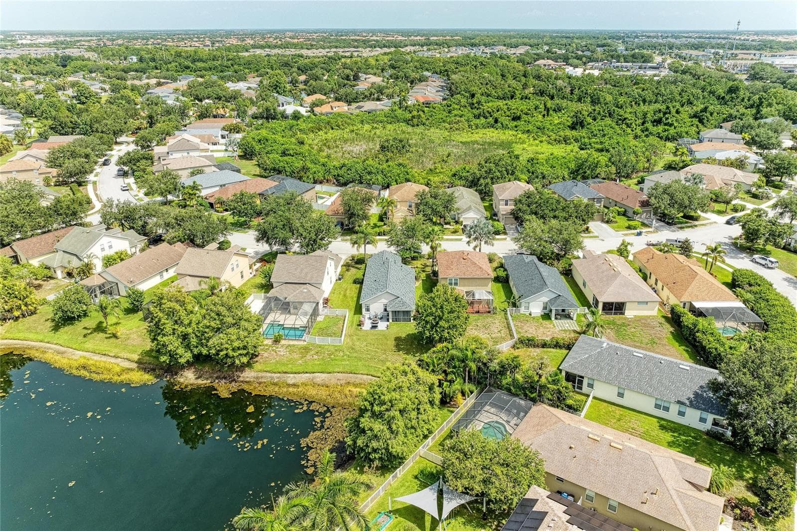 Single Family Residence at 14260 GNATCATCHER TER, LAKEWOOD RANCH, photo 58 of 62