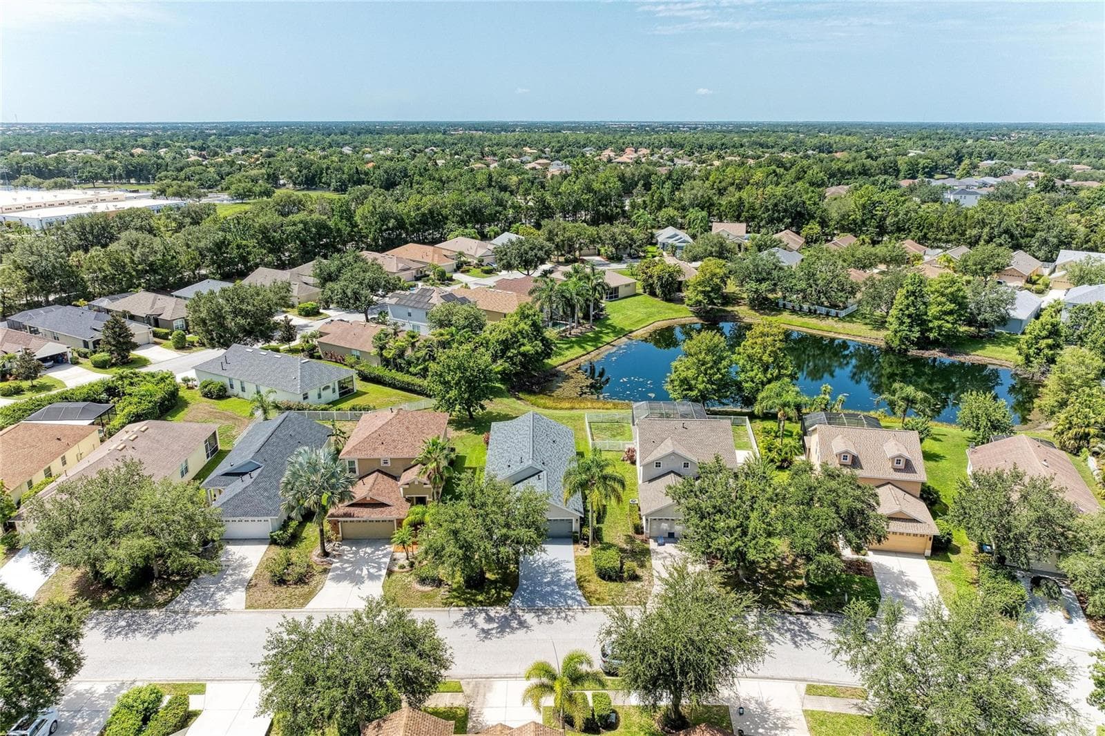 Single Family Residence at 14260 GNATCATCHER TER, LAKEWOOD RANCH, photo 59 of 62