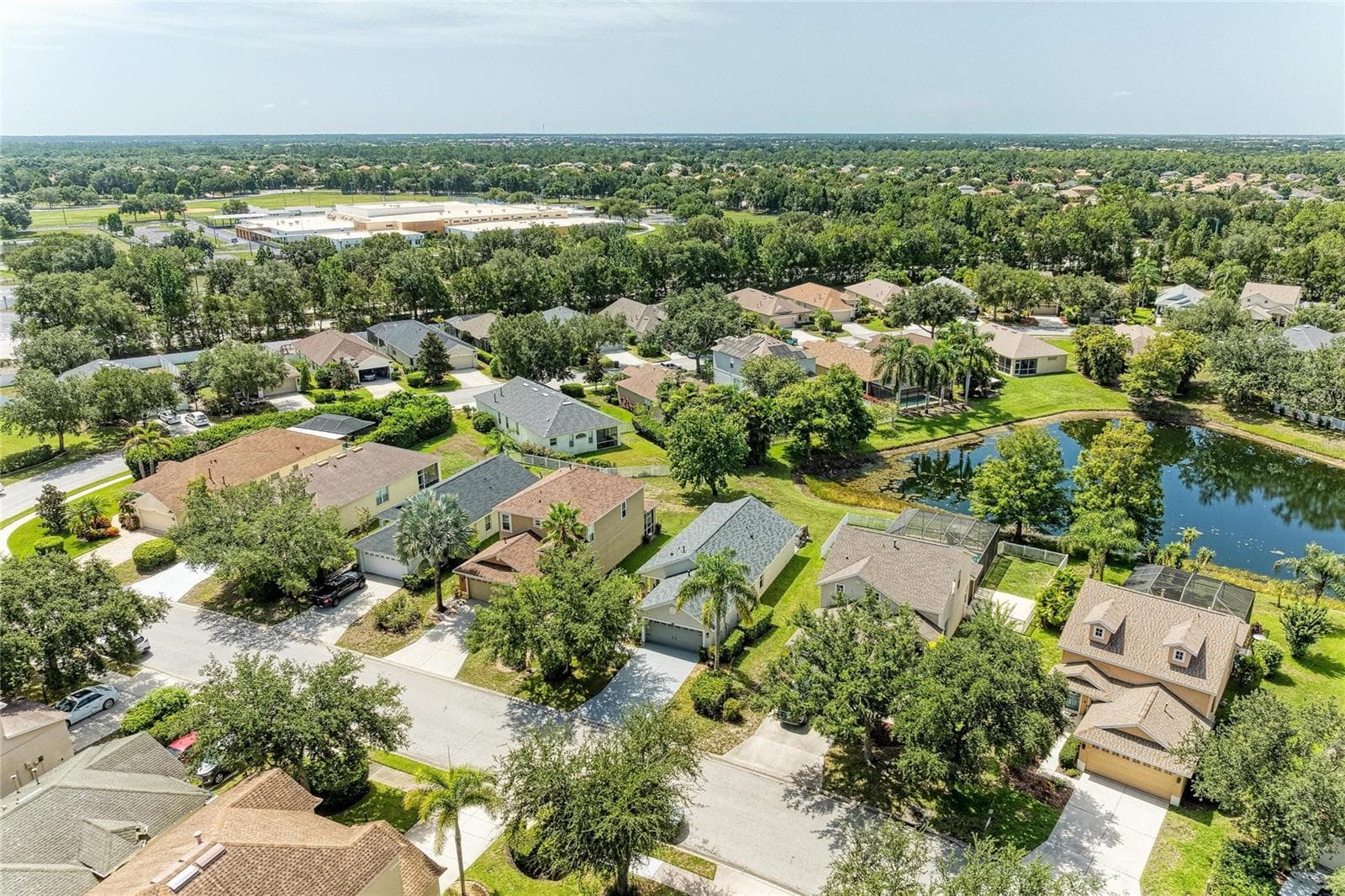 Single Family Residence at 14260 GNATCATCHER TER, LAKEWOOD RANCH, photo 60 of 62