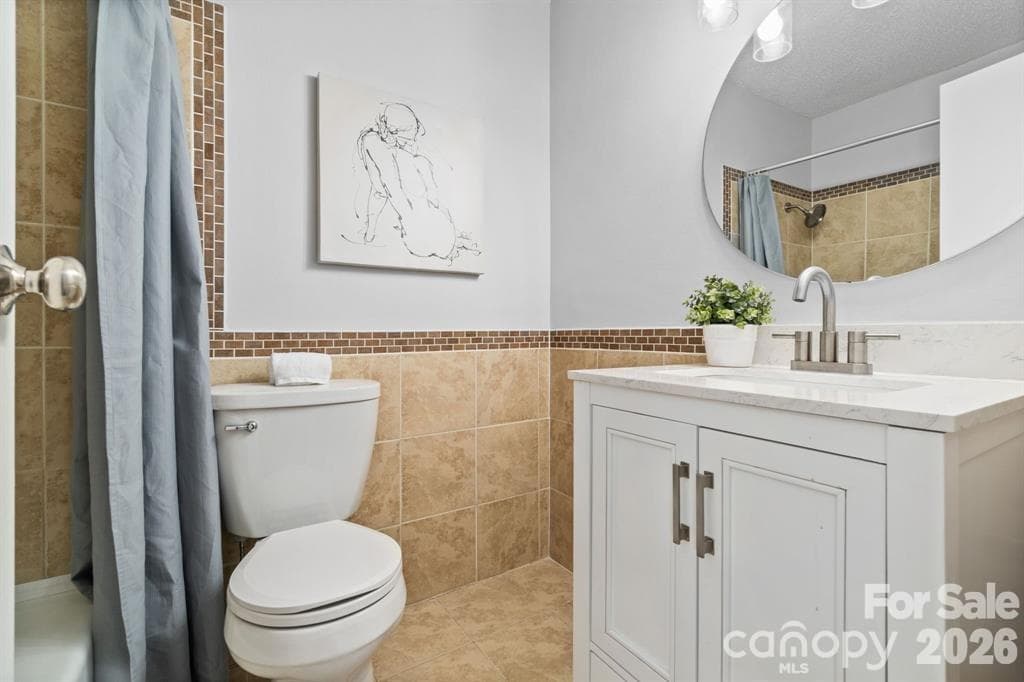 Townhouse at 4340 N Center Street, Hickory, photo 15 of 26
