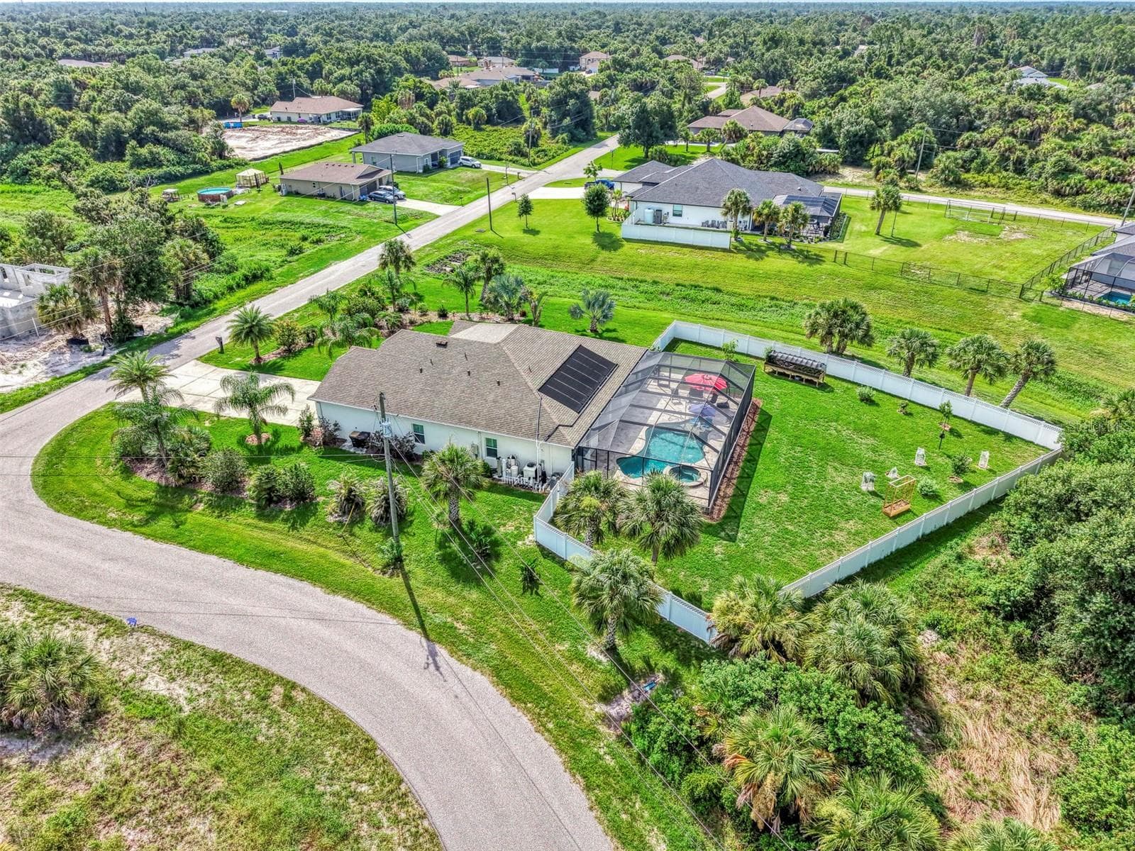 Single Family Residence at 2705 LAMKIN RD, NORTH PORT, photo 6 of 79