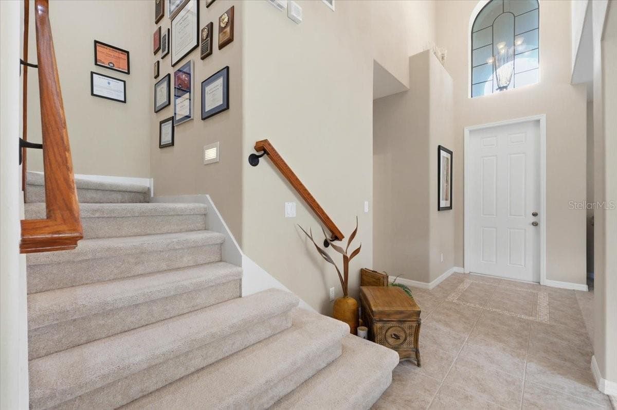 Single Family Residence at 268 OAK LANDING LN, MULBERRY, photo 5 of 60