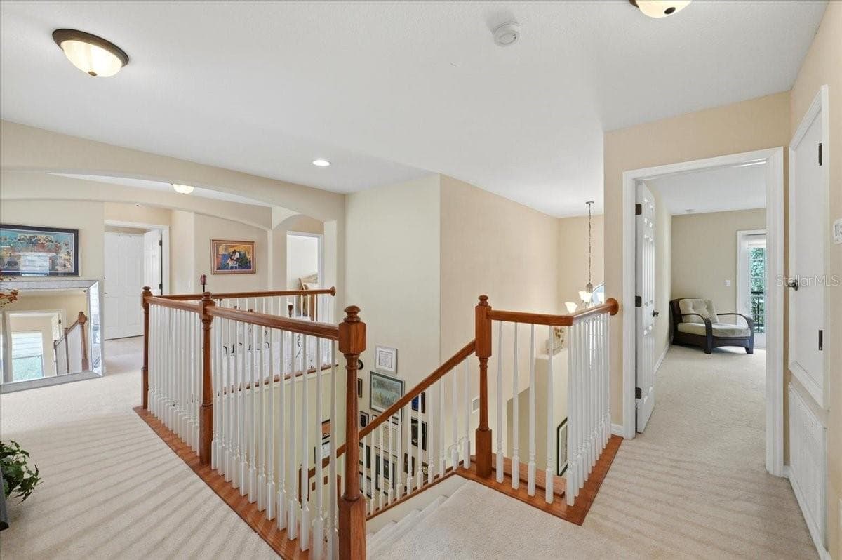Upstairs hallway - 268 OAK LANDING LN, MULBERRY