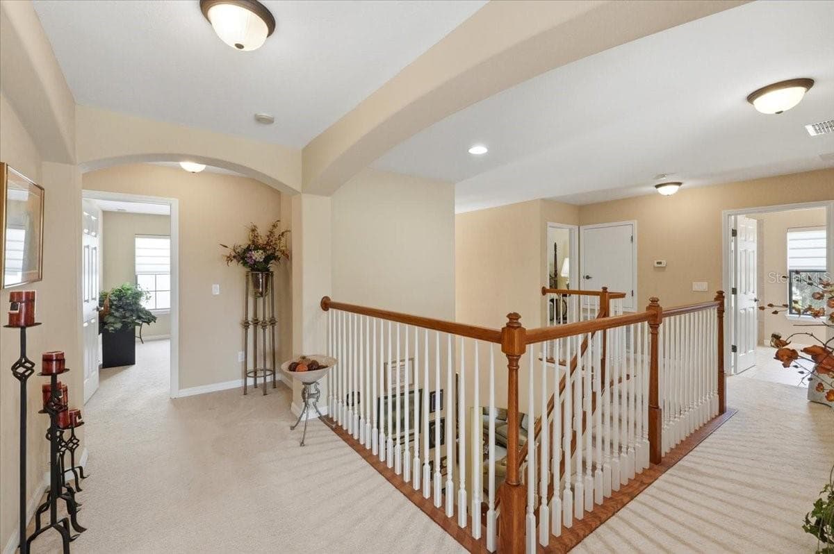 Upstairs hallway - 268 OAK LANDING LN, MULBERRY