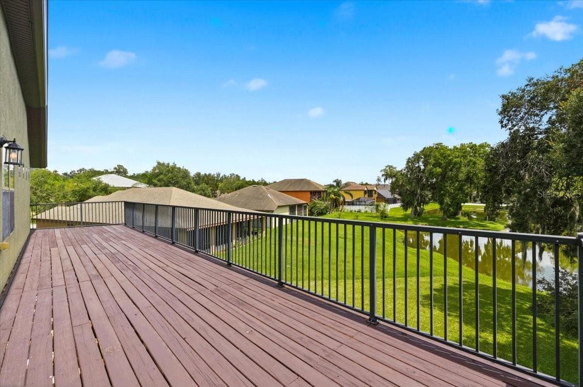 Deck off of Upstairs sitting area - 268 OAK LANDING LN, MULBERRY