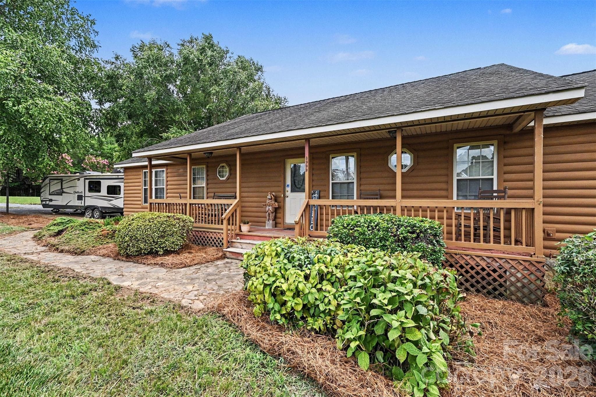 Single Family Residence at 3999 Fincher Road, Matthews, photo 2 of 48