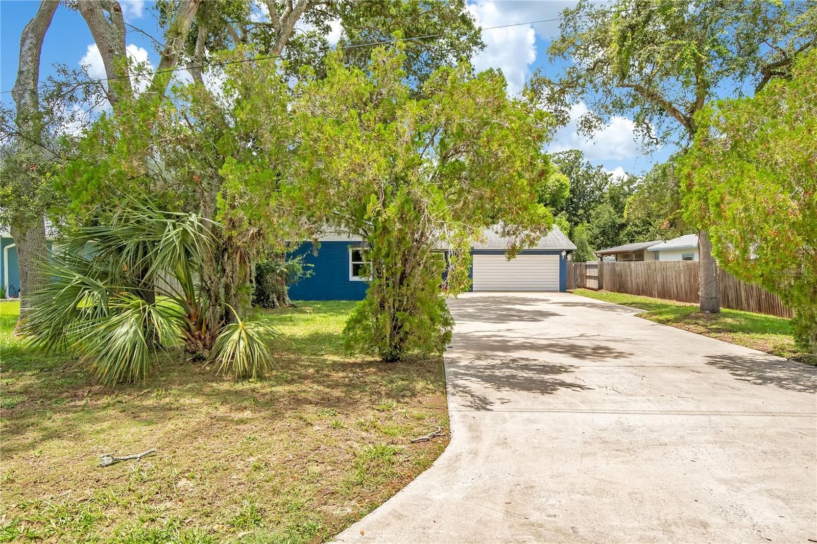 Single Family Residence at 236 MCINTOSH RD, ORMOND BEACH, photo 2 of 47