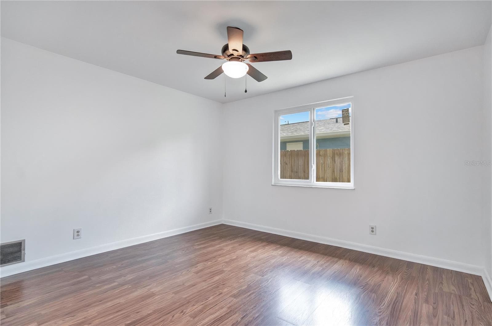 Single Family Residence at 236 MCINTOSH RD, ORMOND BEACH, photo 21 of 47