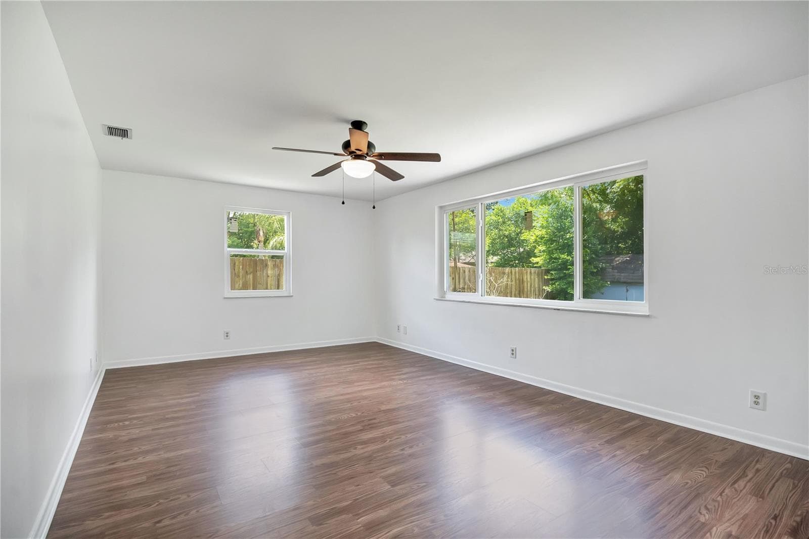 Single Family Residence at 236 MCINTOSH RD, ORMOND BEACH, photo 27 of 47