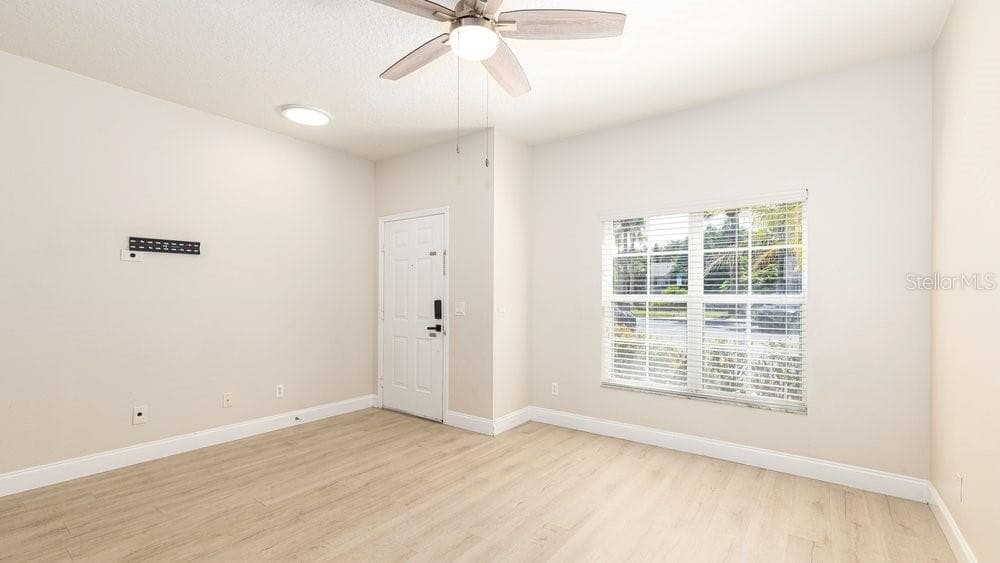 Condominium at 10020 REGENT PARK DR #2405, ORLANDO, photo 5 of 22