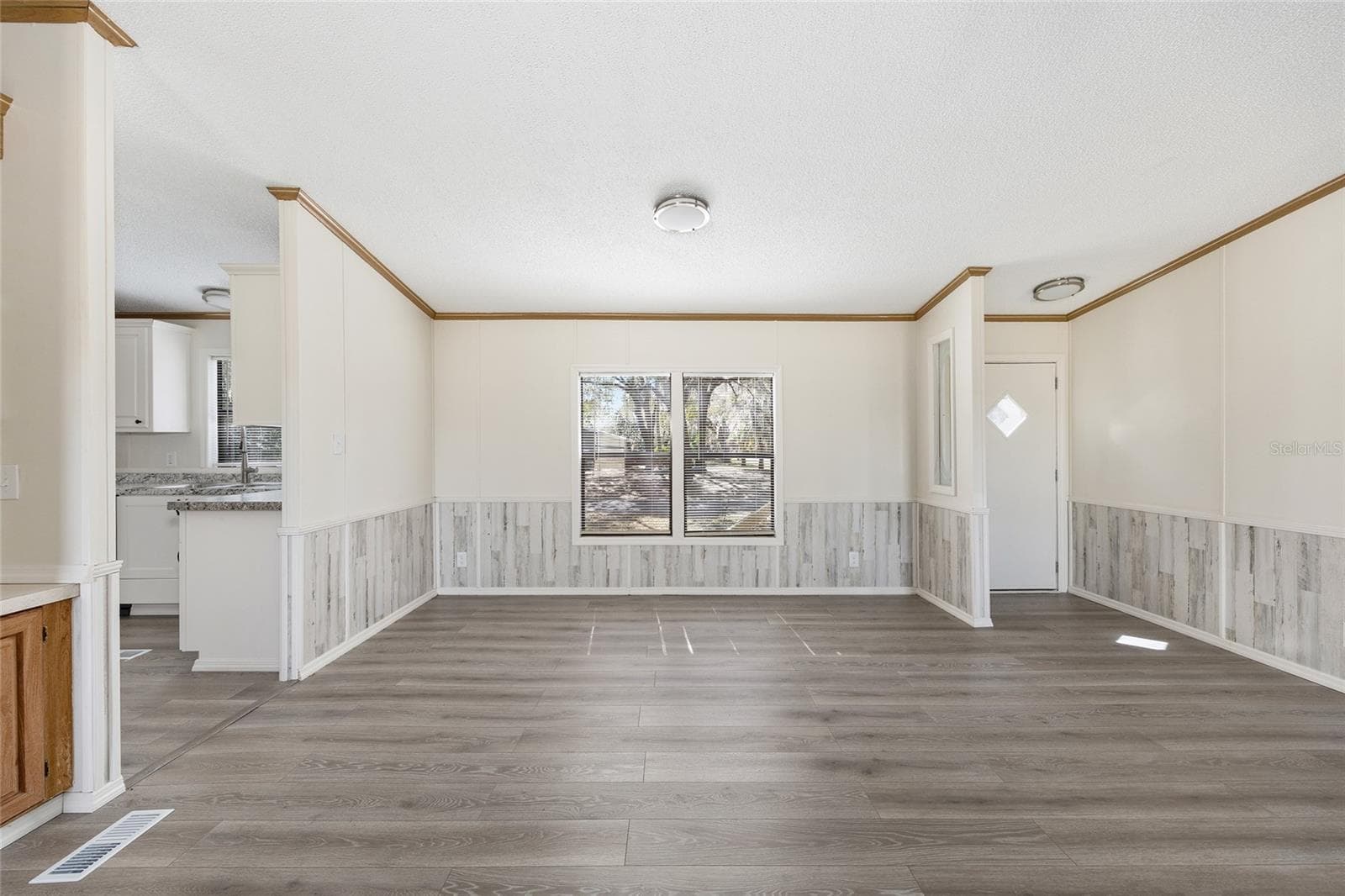 Manufactured Home at 22817 SW 117TH ST, DUNNELLON, photo 16 of 62