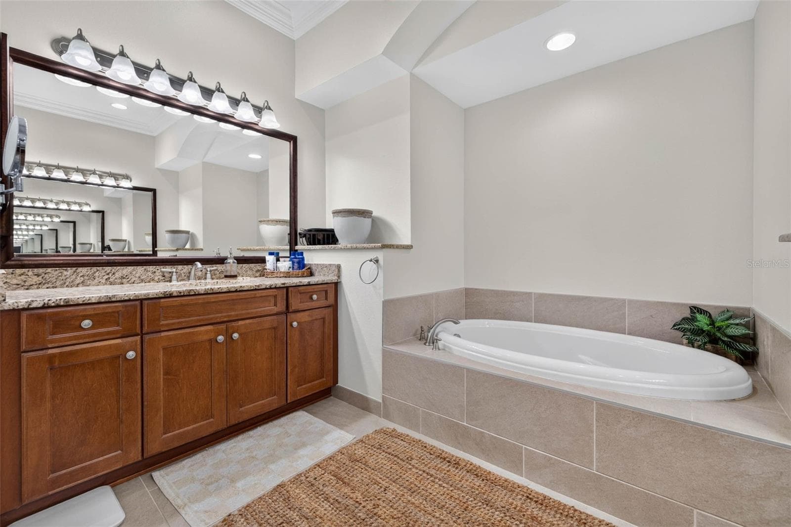 Single Family Residence at 15929 GOLDEN LAKES DR, WIMAUMA, photo 21 of 60