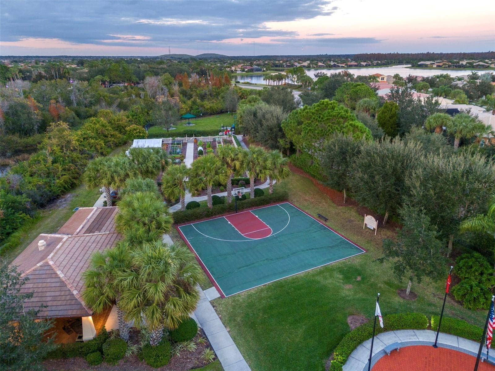 Single Family Residence at 15929 GOLDEN LAKES DR, WIMAUMA, photo 43 of 60