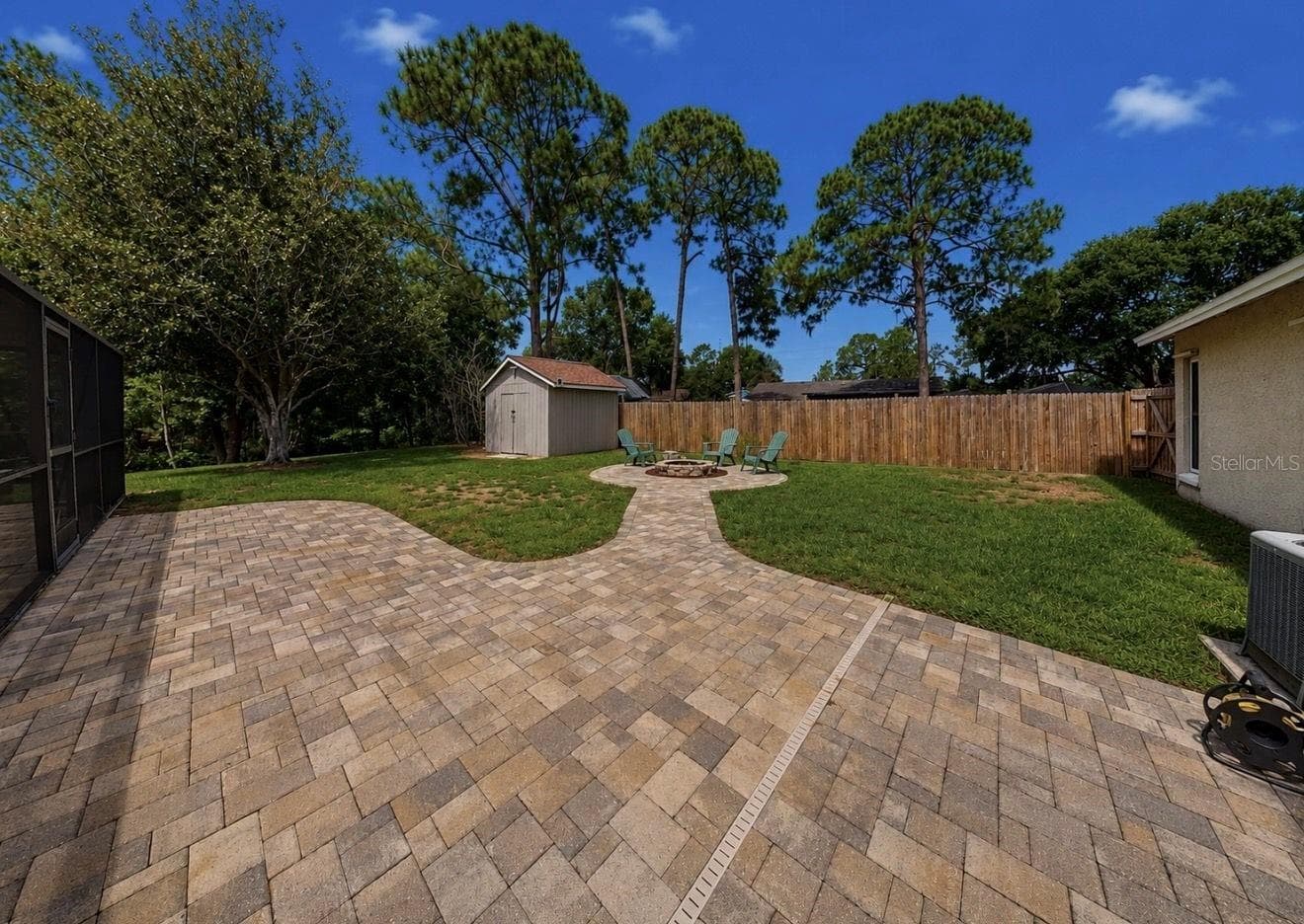 Single Family Residence at 1005 HIGHGROVE CT, VALRICO, photo 27 of 36