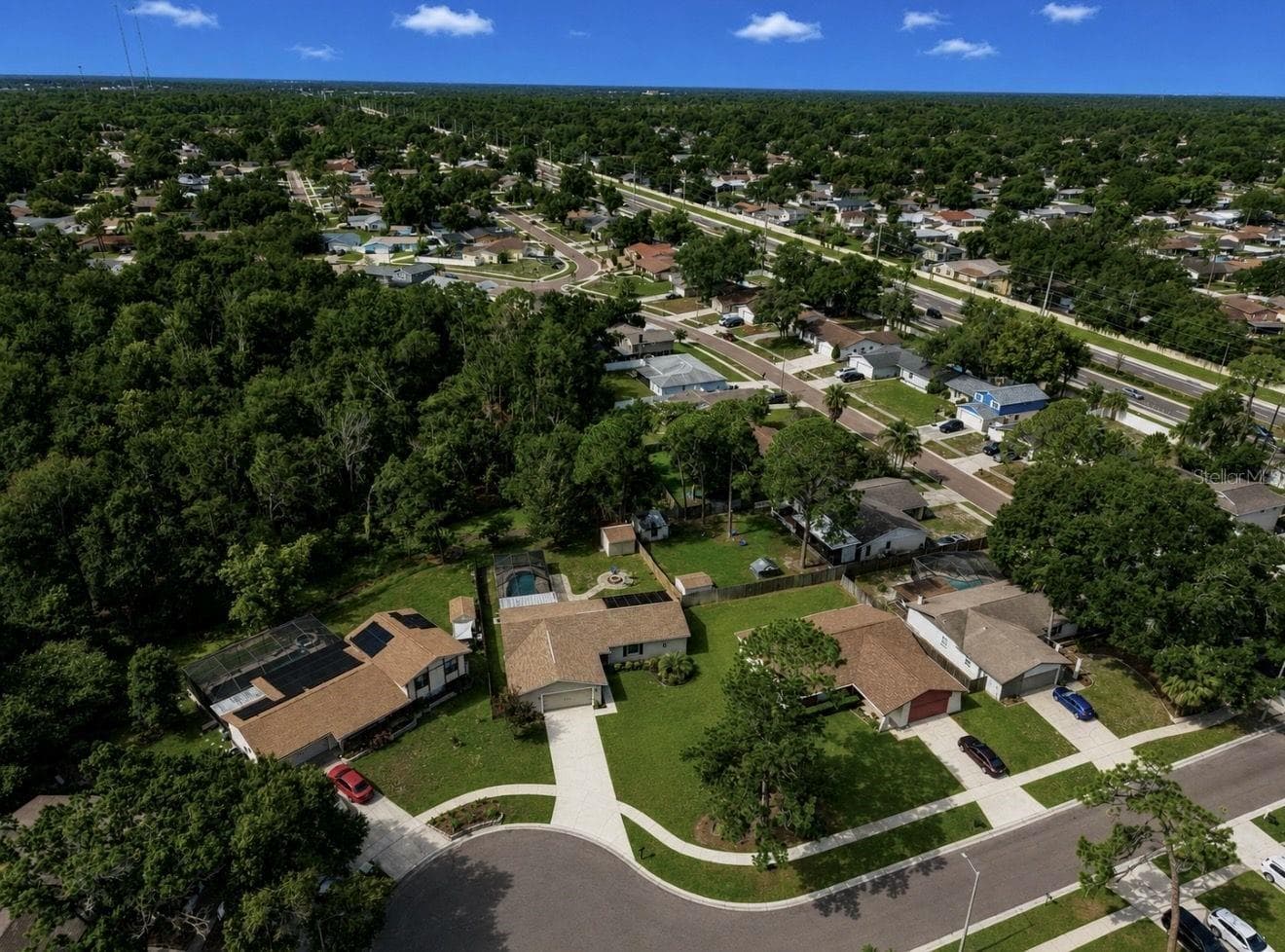 Single Family Residence at 1005 HIGHGROVE CT, VALRICO, photo 32 of 36