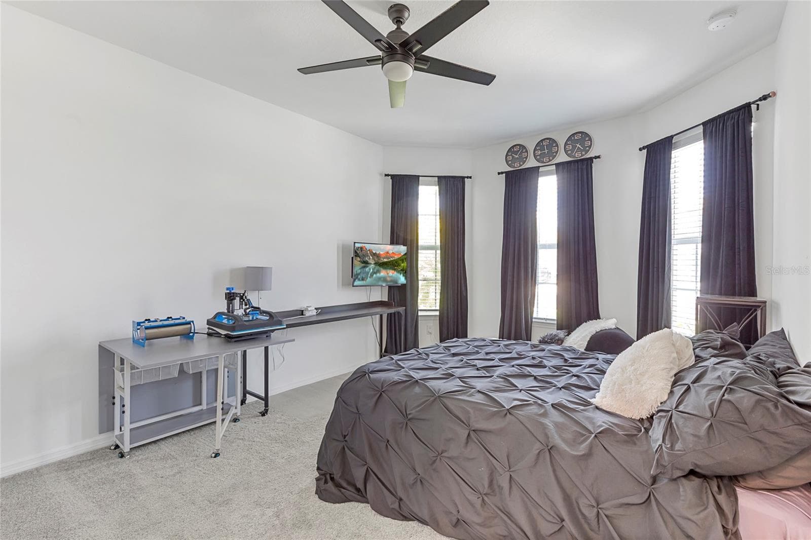 bedroom with en-suite - 3009 61ST DR E, ELLENTON