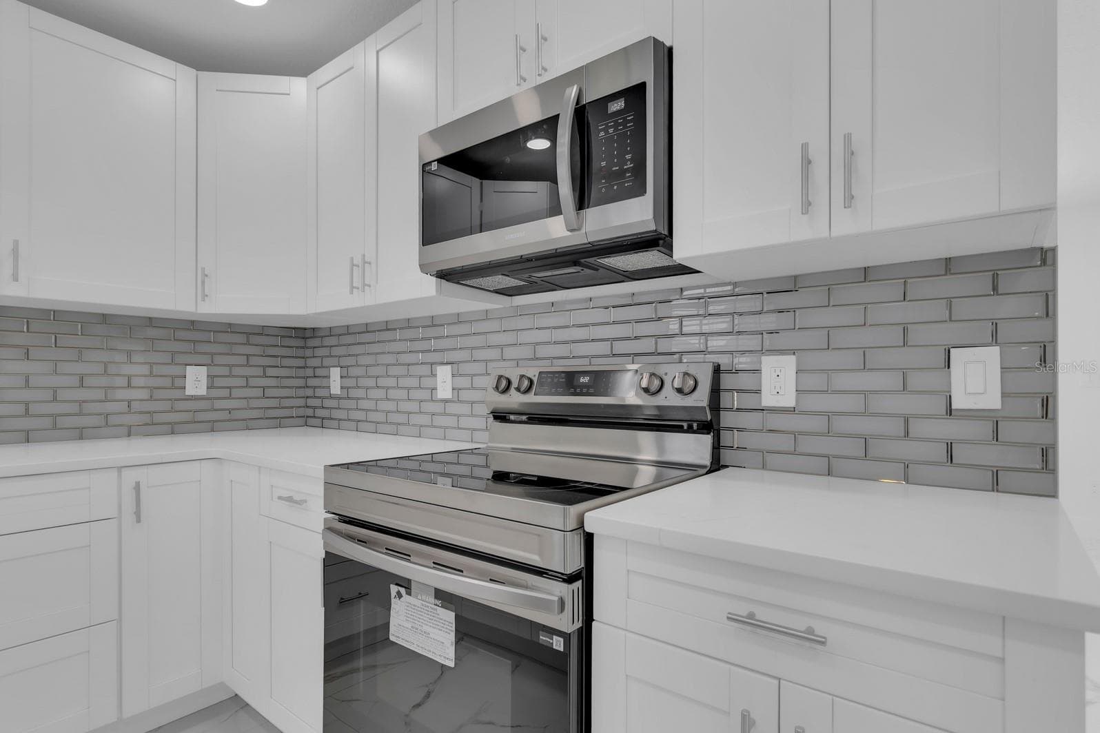 Single Family Residence at 2322 VINCENT RD, ORLANDO, photo 5 of 29
