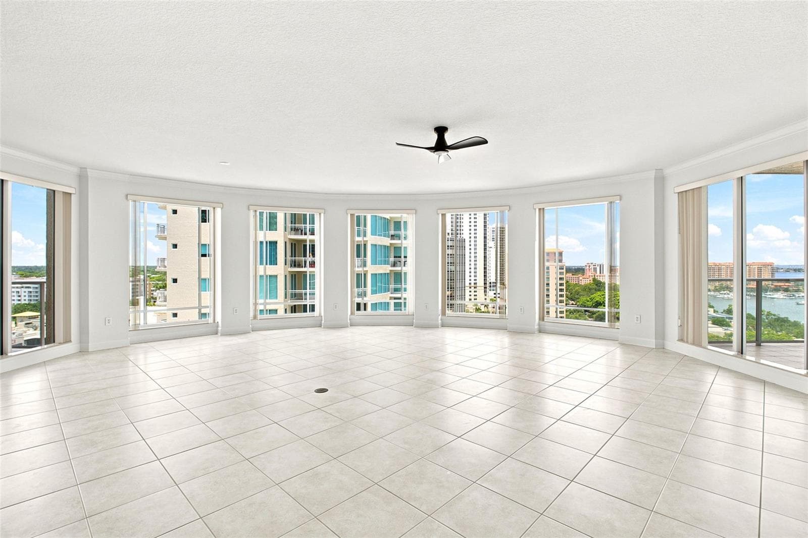Condominium at 100 BEACH DR NE #1501, ST PETERSBURG, photo 7 of 86