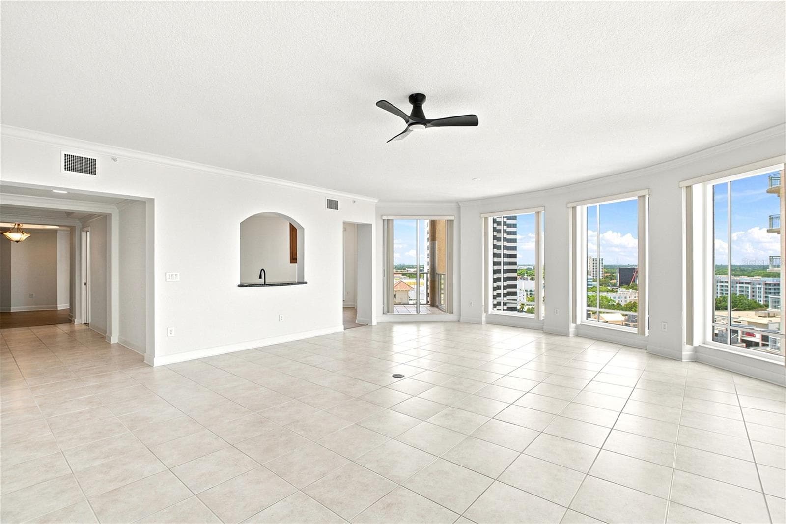 Condominium at 100 BEACH DR NE #1501, ST PETERSBURG, photo 10 of 86