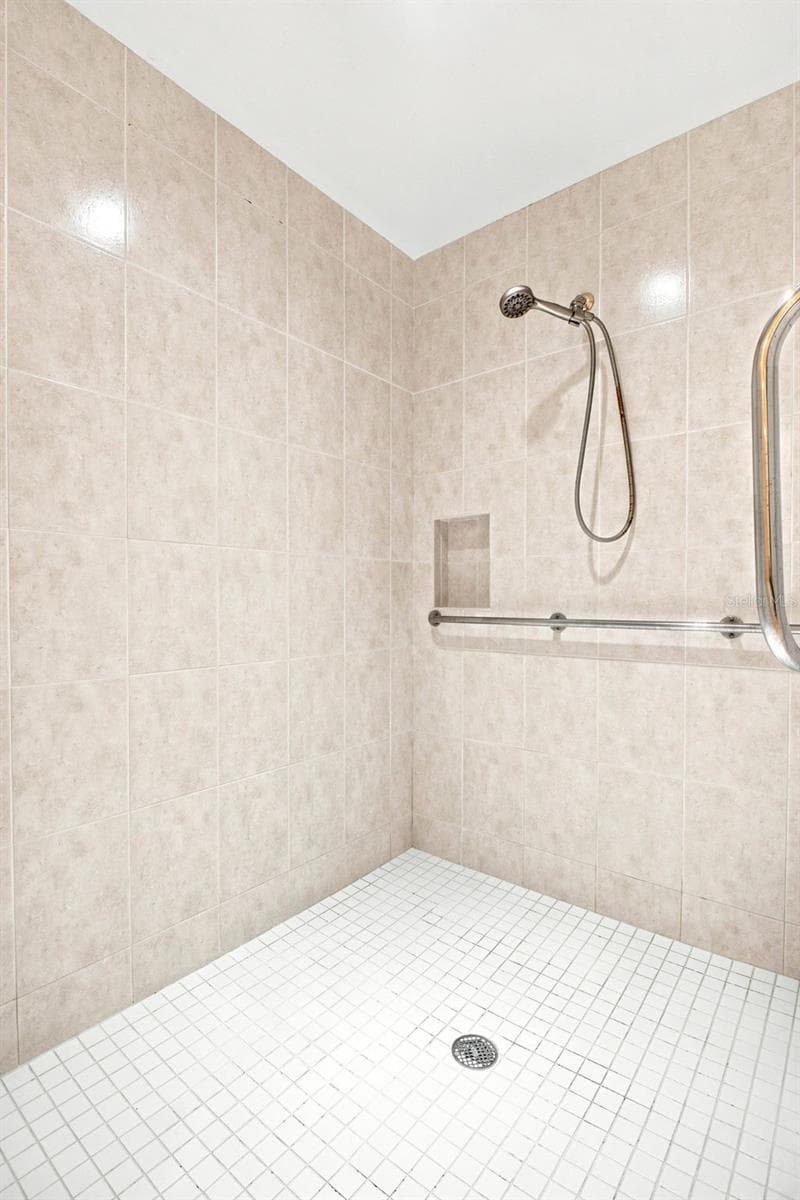 Condominium at 100 BEACH DR NE #1501, ST PETERSBURG, photo 38 of 86